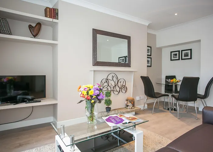 Grand Canal District *