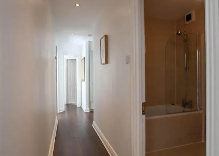 Grand Canal District Apartman *